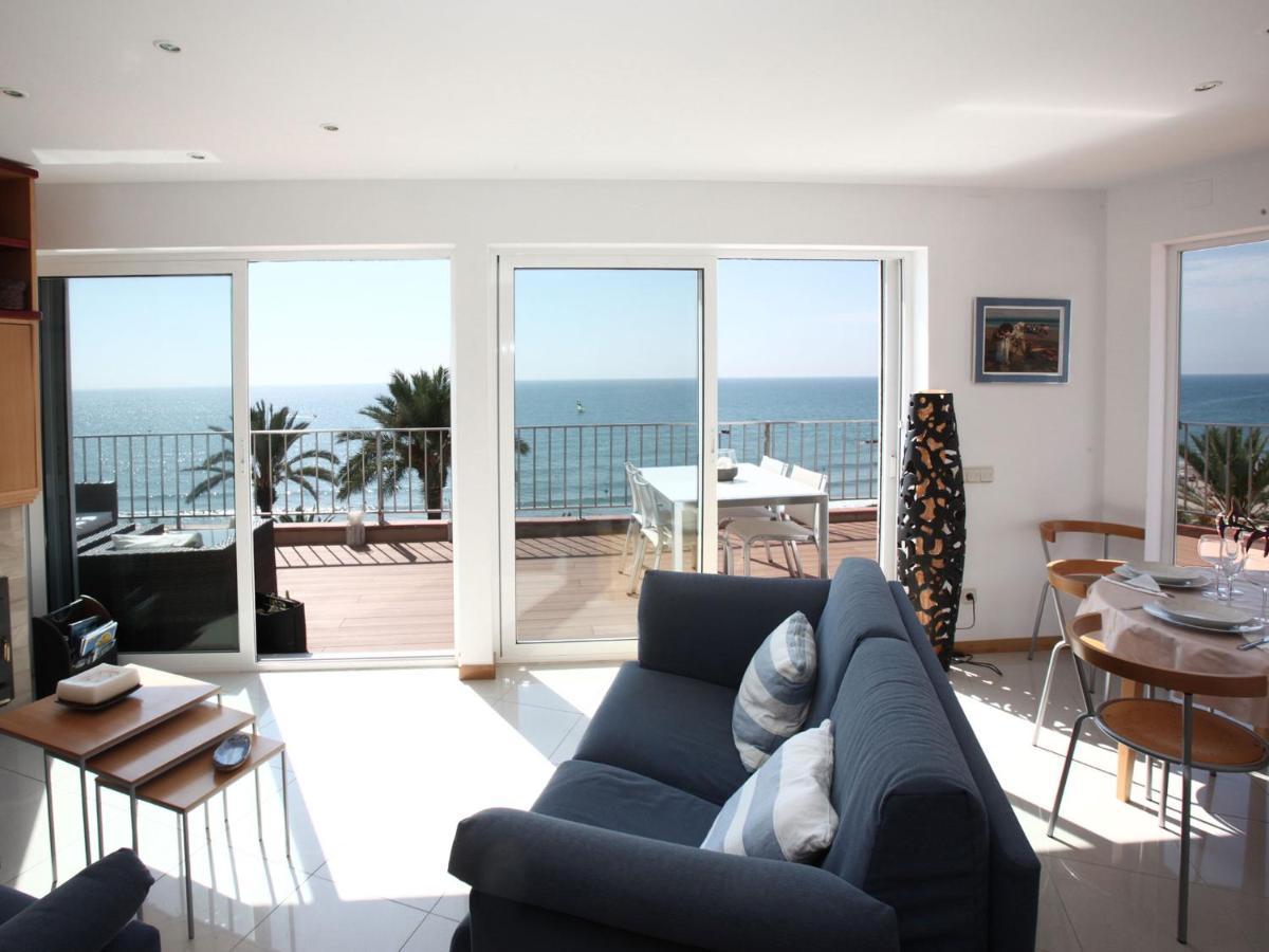 Sitges Views Apartment Екстериор снимка